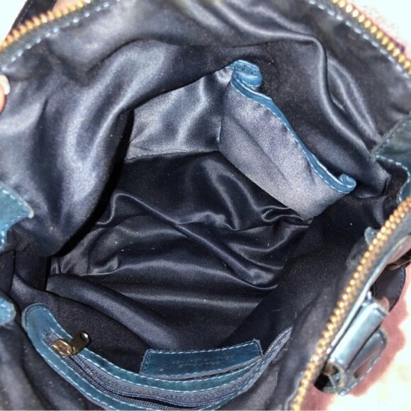 Blue Leather Shoulder Bag - Picture 7 of 16